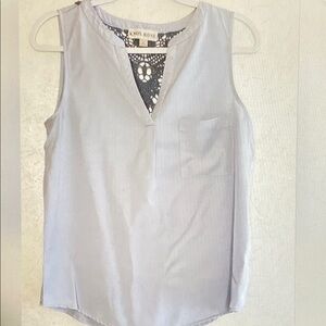 Knox Rose Women's Gray Sleeveless Top with Lace